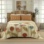 Printed Cream Comforter with Leaf Print